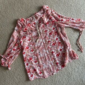 PerSeption Concept Red and White Floral Blouse